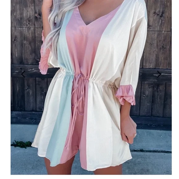 Pink white romper - Picture 1 of 3